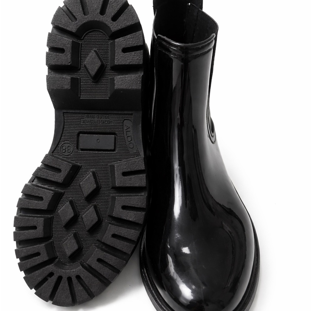ALDO Black Patent Chelsea Boots Size 38 (US 7.5–8) Lug Sole Rain Boot Style - Picture 3 of 3
